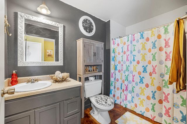 7104 Villita Avenida ST, Austin, TX 78741