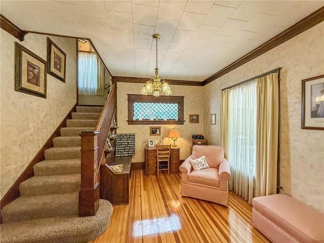 529 W 3RD Street, Maryville, MO 64468