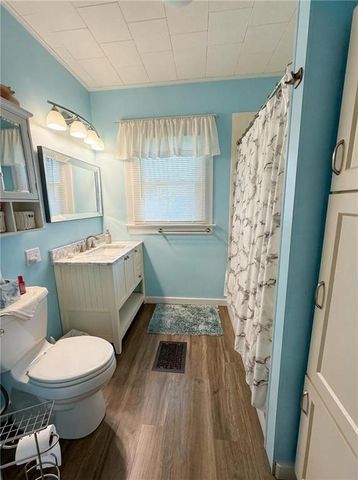 529 W 3RD Street, Maryville, MO 64468