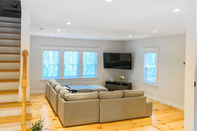 28 Seminole Drive, Yarmouth Port, MA 02675