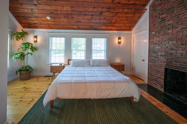 28 Seminole Drive, Yarmouth Port, MA 02675