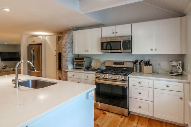 28 Seminole Drive, Yarmouth Port, MA 02675