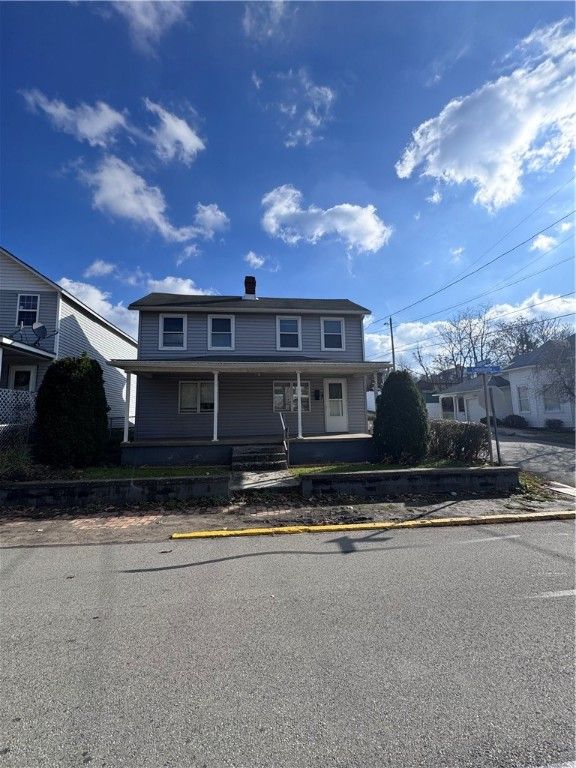 128 Connellsville St, Dunbar, PA 15431