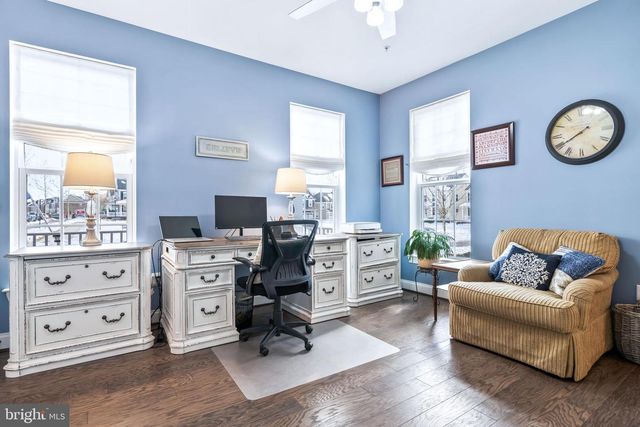 504 LADYWELL ST, Middle River, MD 21220