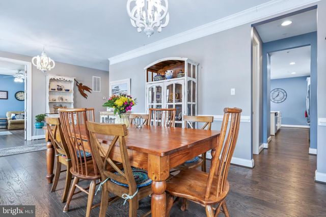 504 LADYWELL ST, Middle River, MD 21220