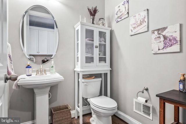 504 LADYWELL ST, Middle River, MD 21220