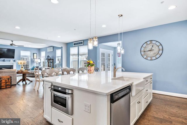 504 LADYWELL ST, Middle River, MD 21220