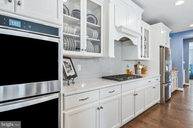 504 LADYWELL ST, Middle River, MD 21220