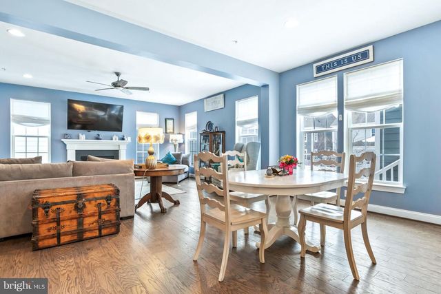 504 LADYWELL ST, Middle River, MD 21220