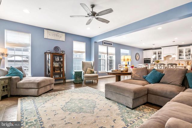 504 LADYWELL ST, Middle River, MD 21220