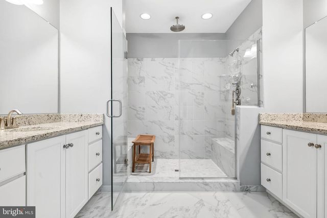 504 LADYWELL ST, Middle River, MD 21220