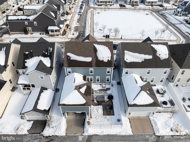 504 LADYWELL ST, Middle River, MD 21220