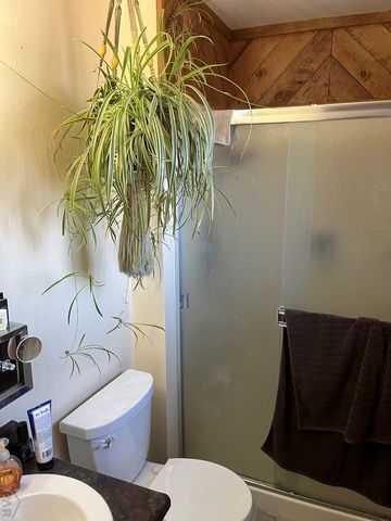 2 Bellflower Ct, Pueblo, CO 81001