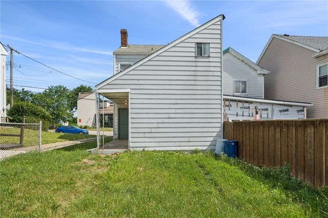 1946 Arlington Ave, Arlington, PA 15210