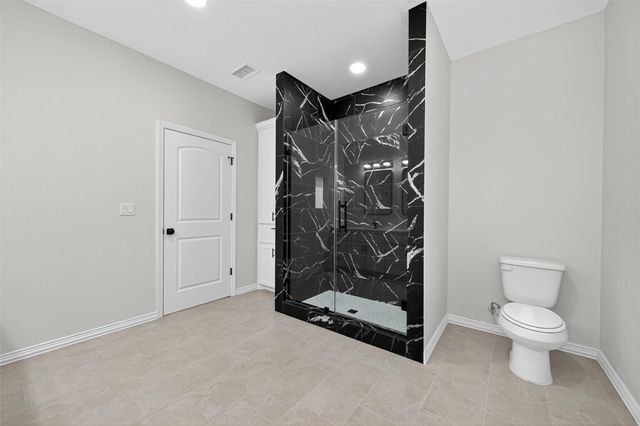 10594 Rustling Oaks Drive, Conroe, TX 77303