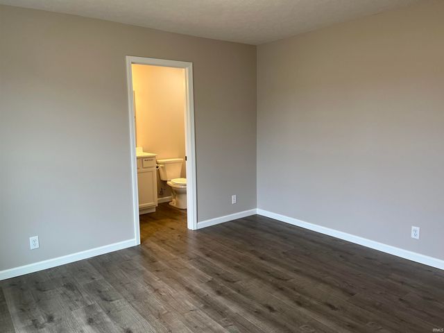 435 Mallard Circle, Chandler, IN 47610