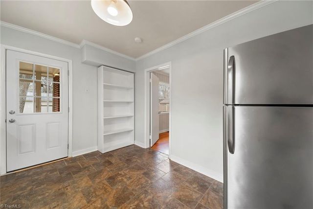 2801 Wynnewood Drive, Greensboro, NC 27408