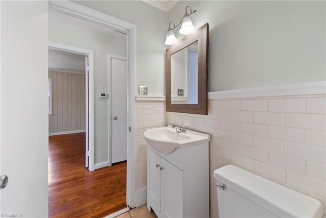 2801 Wynnewood Drive, Greensboro, NC 27408