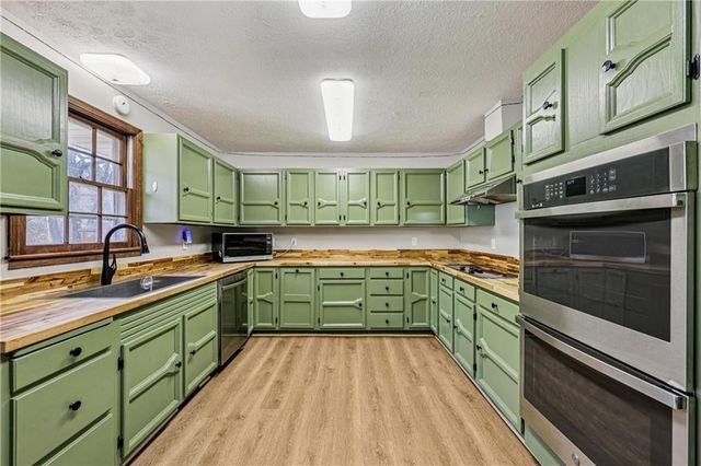 548 Greene Settlement Road, Gray, GA 31032