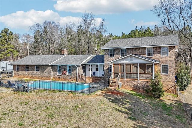 548 Greene Settlement Road, Gray, GA 31032