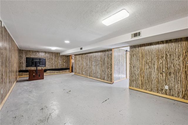 548 Greene Settlement Road, Gray, GA 31032