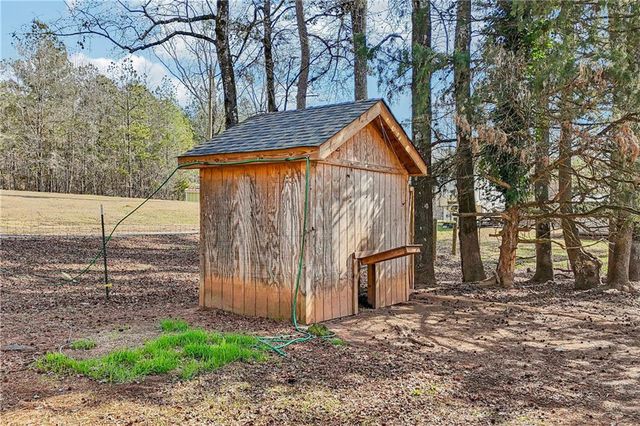 548 Greene Settlement Road, Gray, GA 31032