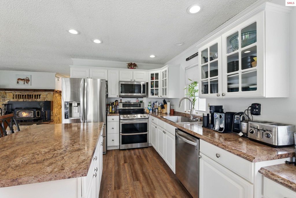 291 Comeback Bay Ln, Sagle, ID 83860 photo 24