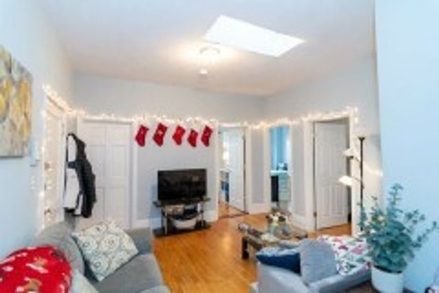 6-8 Glenville Ave 3, Boston, MA 02134