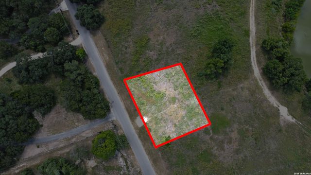 1249 SLEEPY HOLLOW LN, New Braunfels, TX 78130
