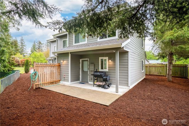 5863 Cedar Street, Ferndale, WA 98248