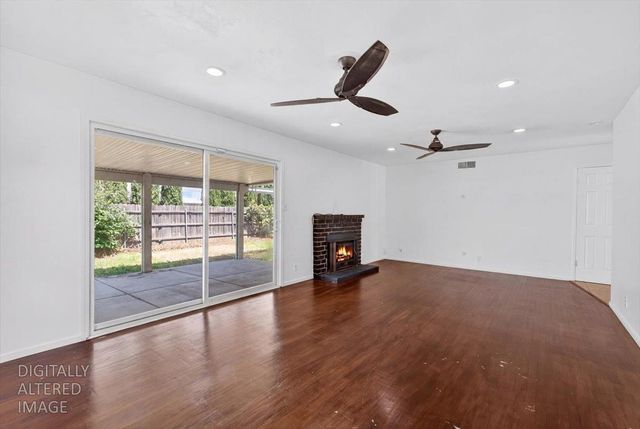 4437 Stockbridge Ave, Sacramento, CA 95842