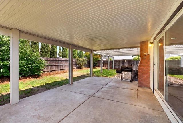 4437 Stockbridge Ave, Sacramento, CA 95842