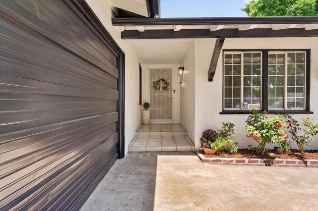 4437 Stockbridge Ave, Sacramento, CA 95842