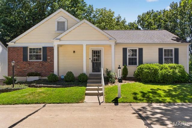 229 Coachman Way, O'fallon, MO 63368