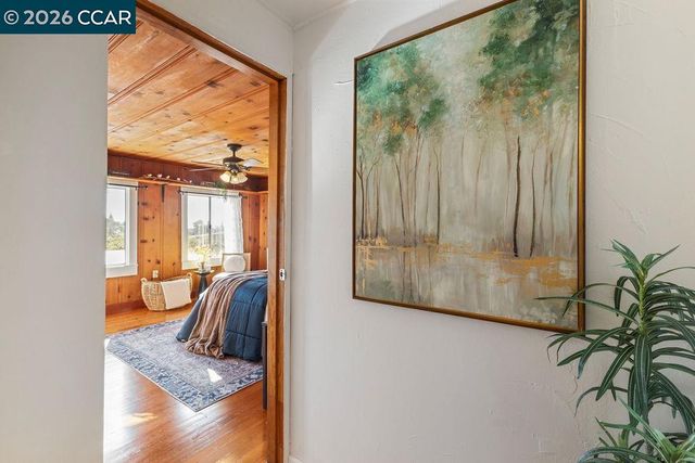 7308 Altura Pl, Oakland, CA 94605