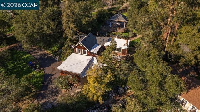 7308 Altura Pl, Oakland, CA 94605