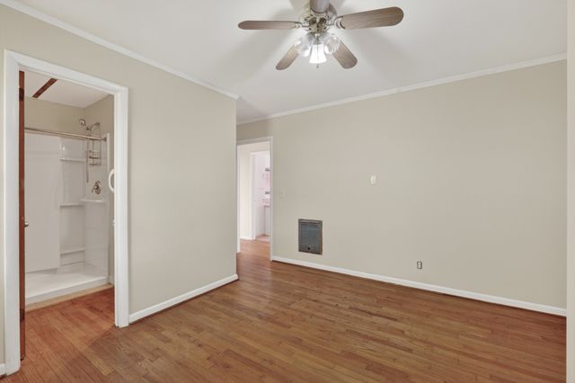 708 Morningside Dr, Fayetteville, TN 37334