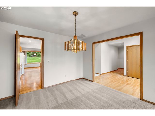 15565 Sw ROSHAK Rd, Portland, OR 97224