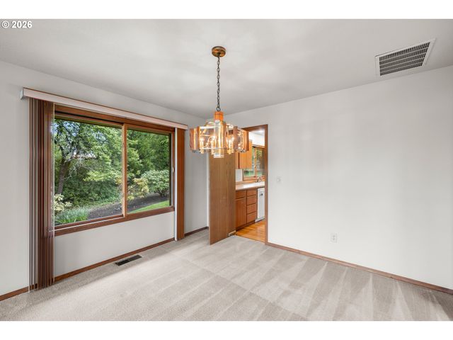 15565 Sw ROSHAK Rd, Portland, OR 97224