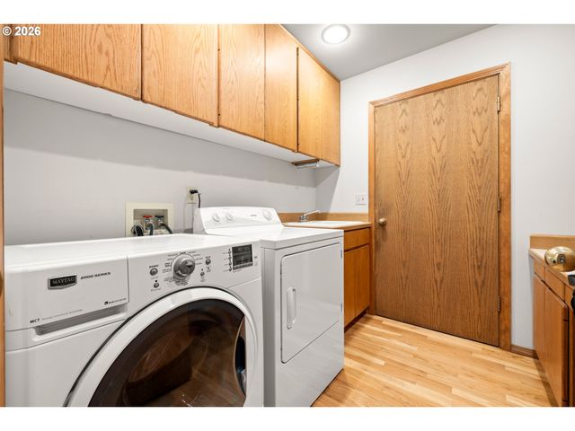 15565 Sw ROSHAK Rd, Portland, OR 97224