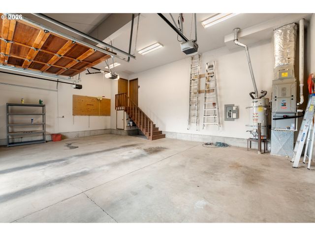 15565 Sw ROSHAK Rd, Portland, OR 97224