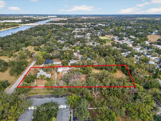 4501 CLEWIS AVENUE, Tampa, FL 33610