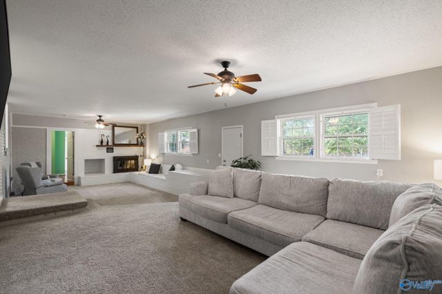 8013 Randall Road, Huntsville, AL 35802