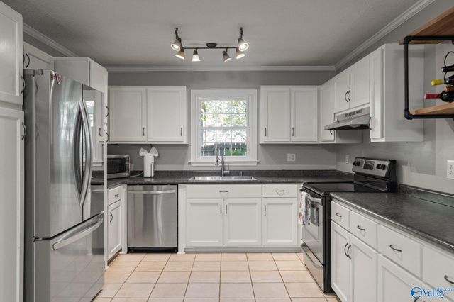 8013 Randall Road, Huntsville, AL 35802