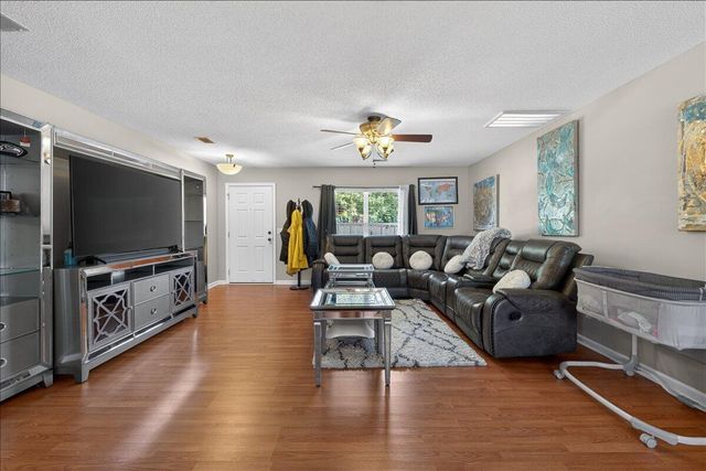 102 Vinca Drive, Goose Creek, SC 29445