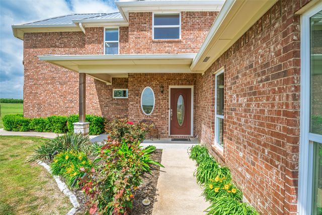 1906 Farm Road 1506, Paris, TX 75460