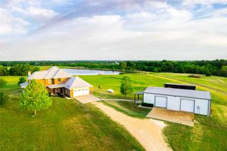 1906 Farm Road 1506, Paris, TX 75460