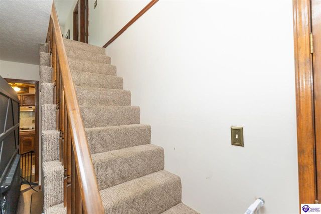 824 Ford Highway, Elizabethtown, KY 42701