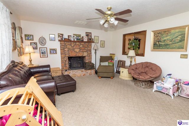 824 Ford Highway, Elizabethtown, KY 42701
