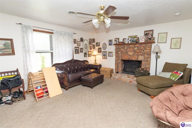 824 Ford Highway, Elizabethtown, KY 42701